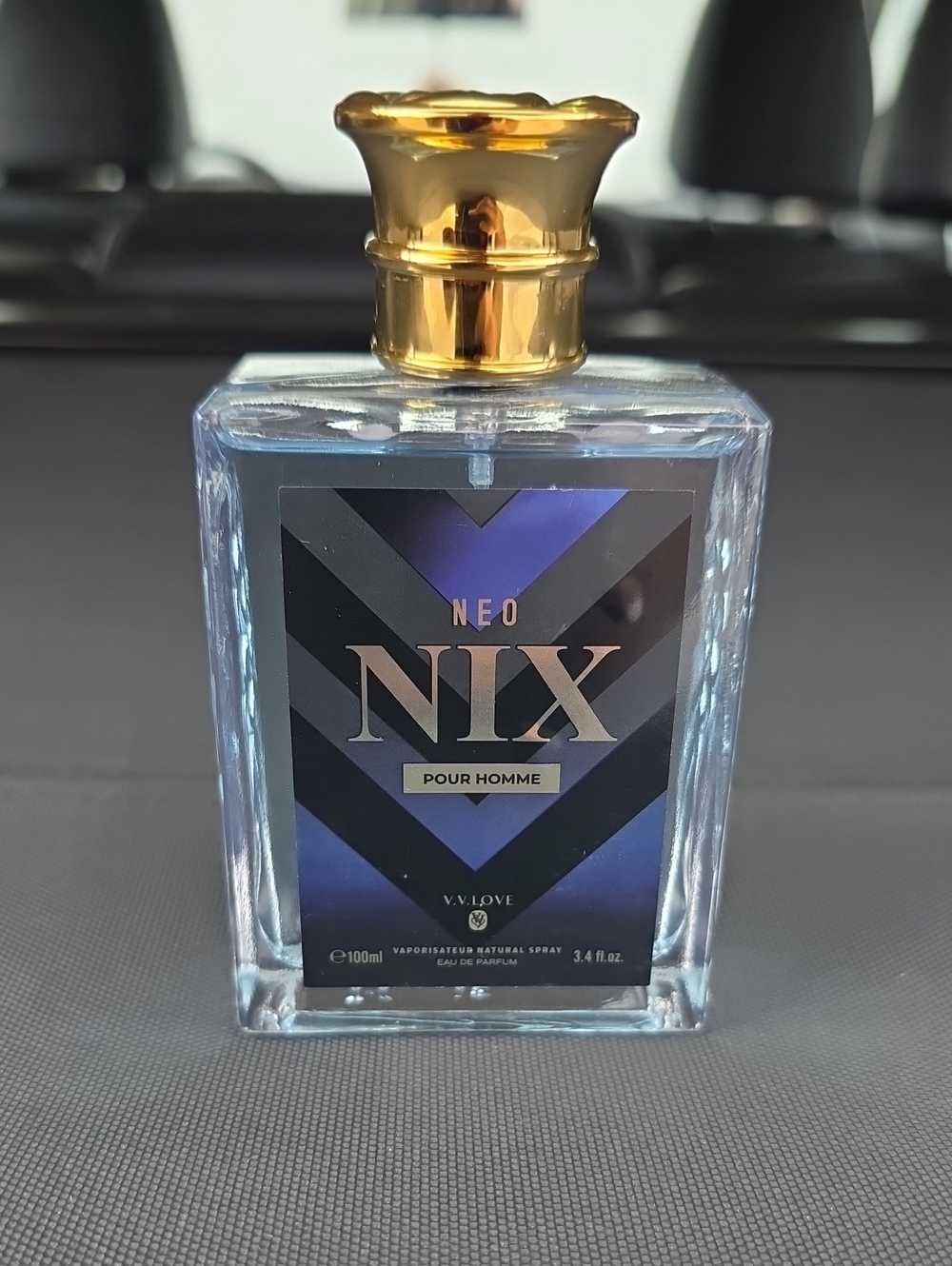 Neo Nix Pour Homme Eau de Parfum - Blue Bottle with Gold Cap